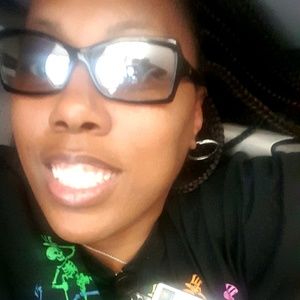 Meet your Posher, Felecha